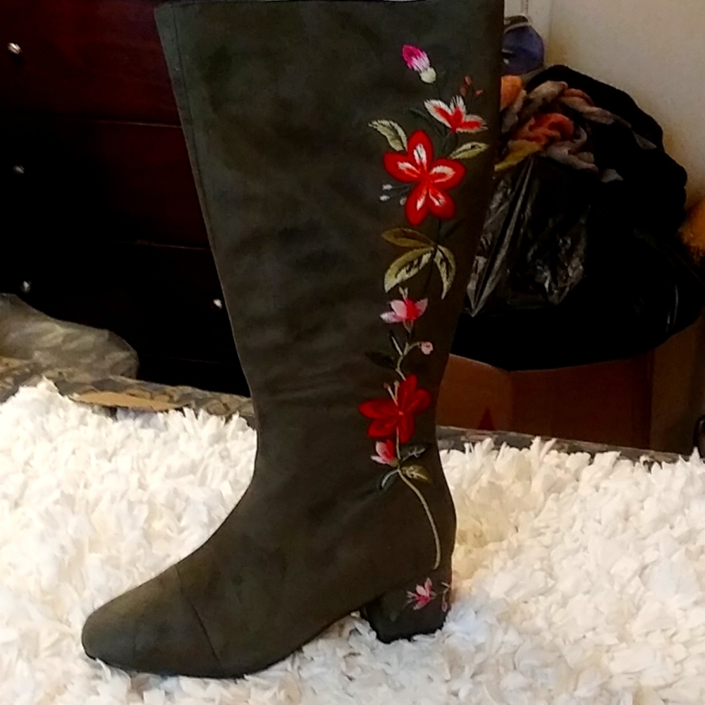 Boots #24
